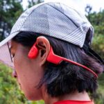Suunto Sonic Open-Ear Headphones - Coral Red – Image 2