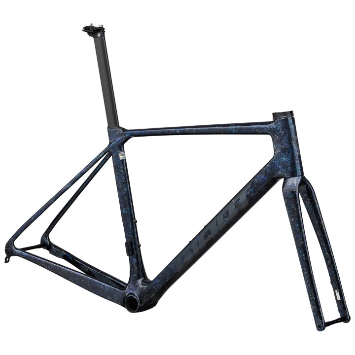 Giant TCR Advanced Pro v10.1 Frameset Giant TCR Advanced Pro v10.1 Frameset - Carbon | Road - 2025 - Rainstorm
